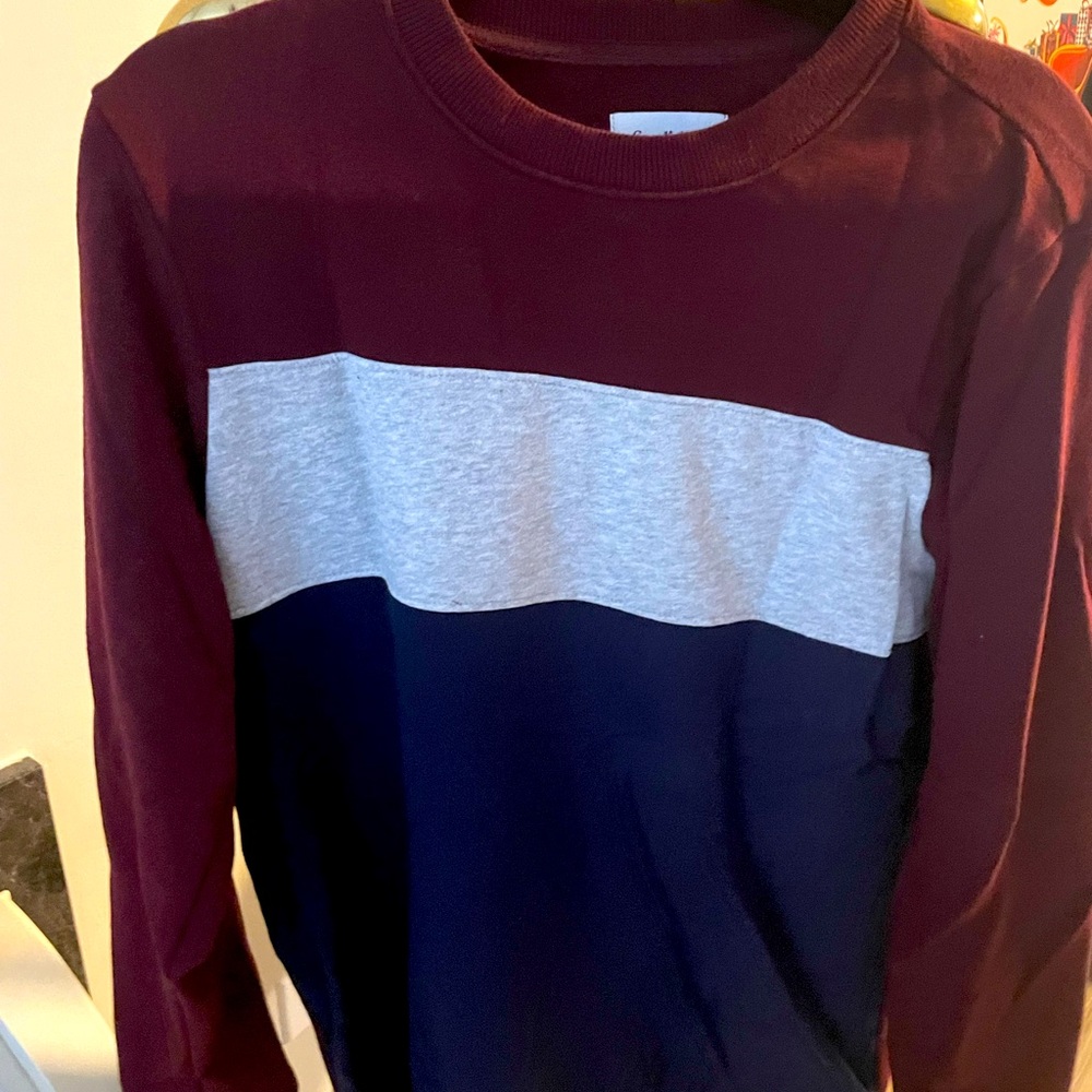 Mens tri colored sweater